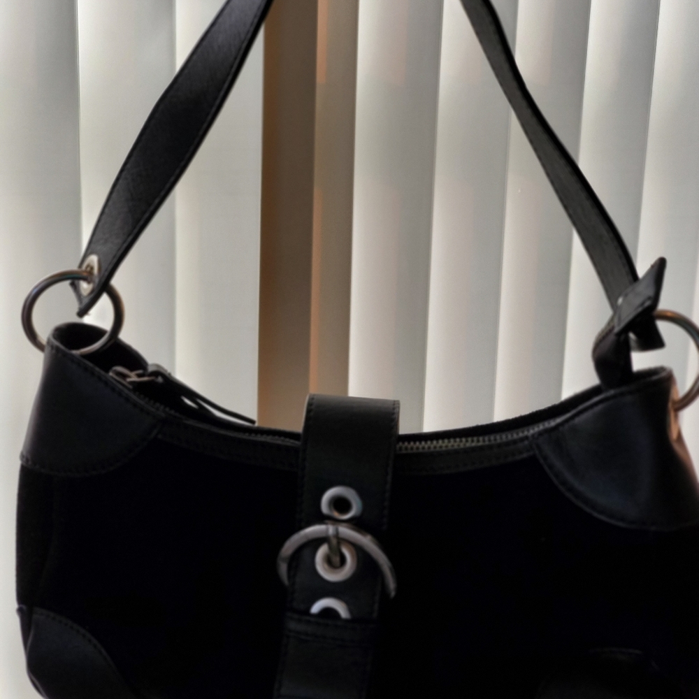 Purse - Picture 2 of 2